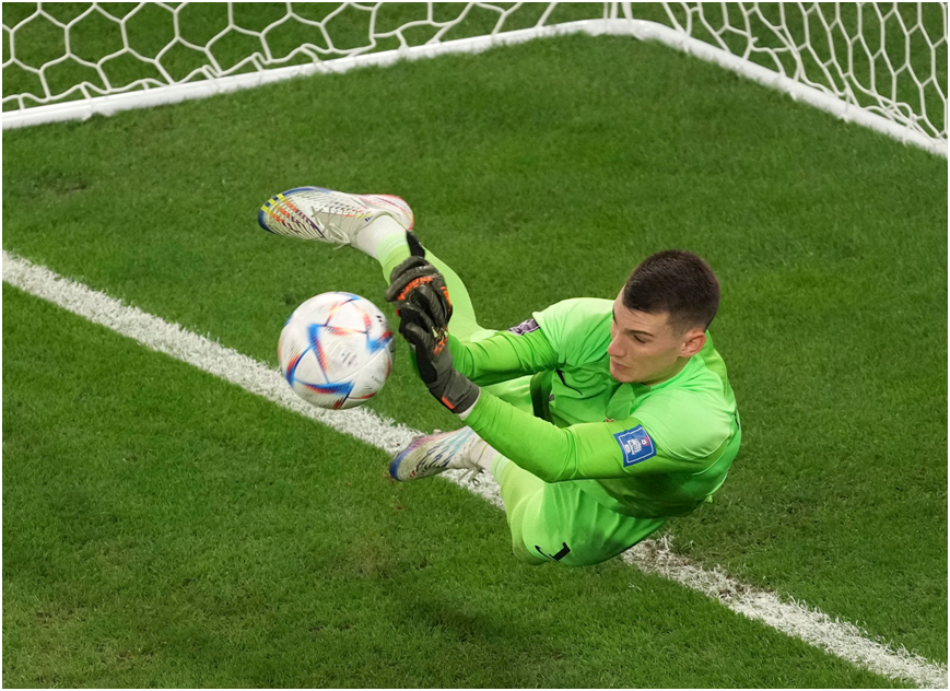 关于精彩瞬间:门将扑出关键点球,助球队晋级下一轮的信息