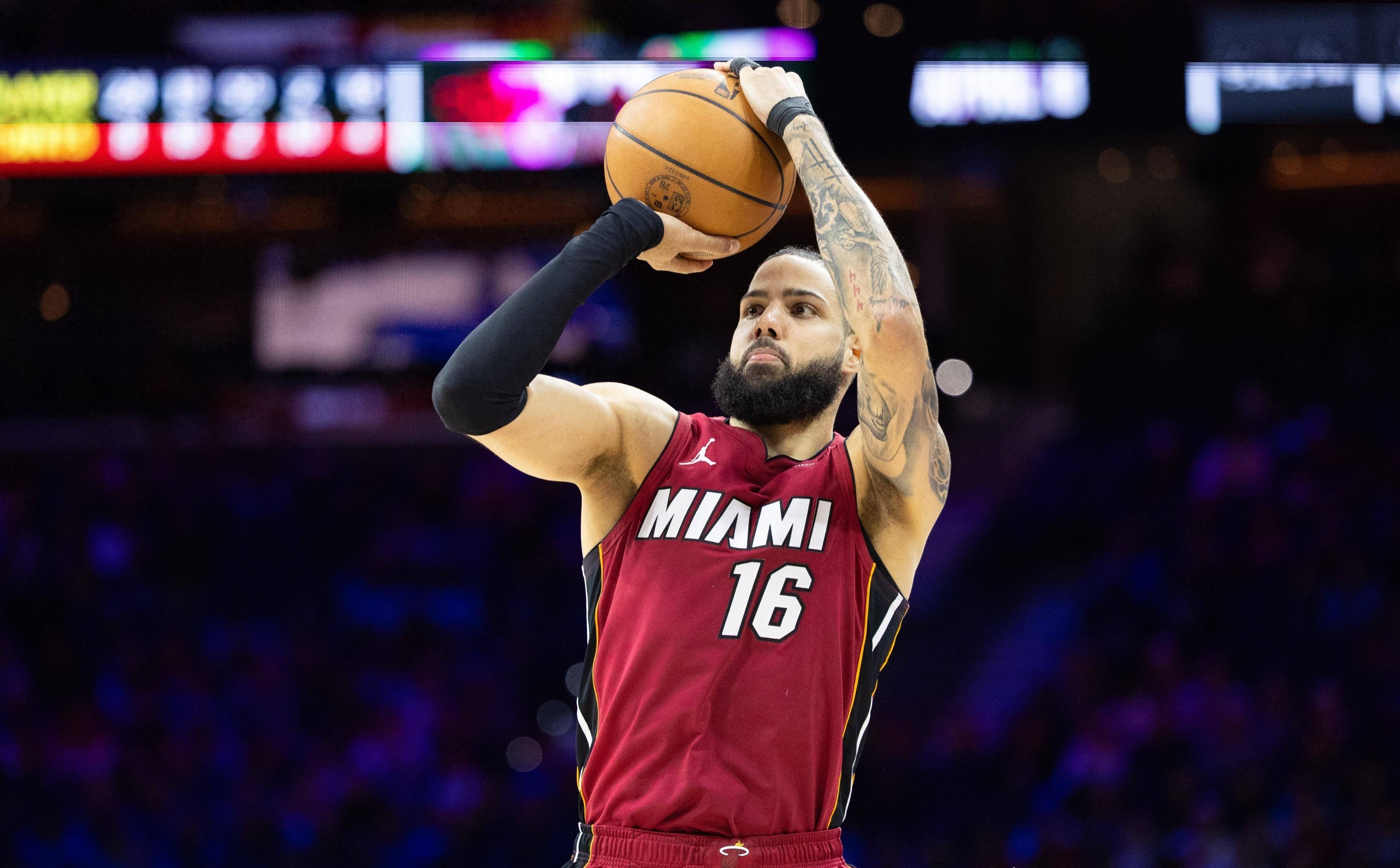 热火队球员恢复训练,备战新赛季