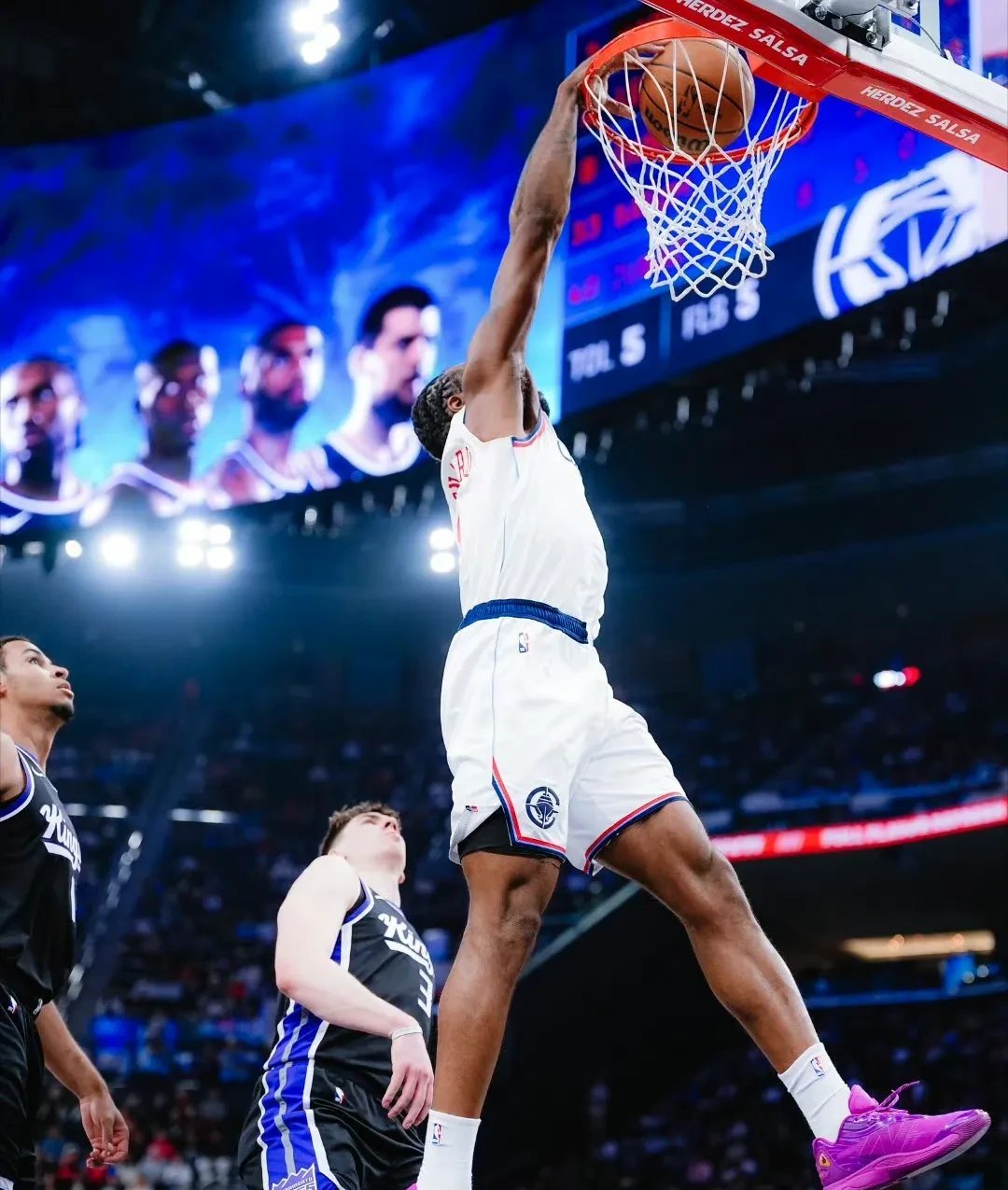 快船险胜威金斯,狂砍50分关键表现点燃全场!